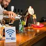 Apart Hotel Sehnde 3* זנדה