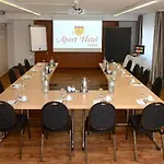 Apart Hotel Sehnde Ξενοδοχείο με διαμερίσματα 3*