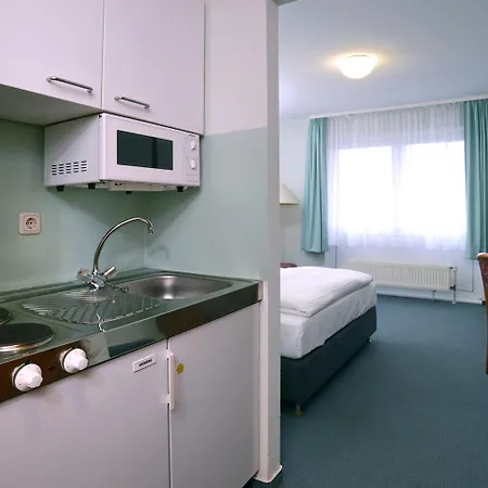 Apartmanhotel Apart Hotel Sehnde 3*