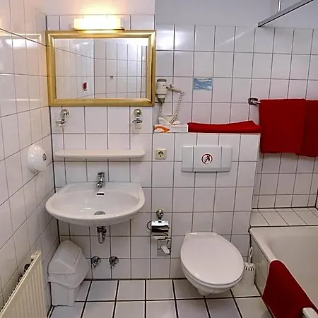 Apart Hotel Sehnde 3*