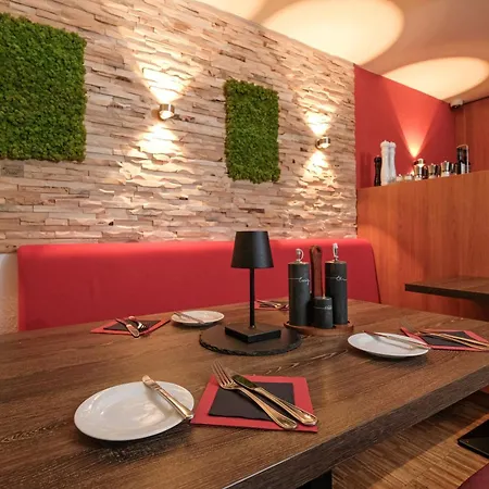 Apart Hotel Sehnde 3*