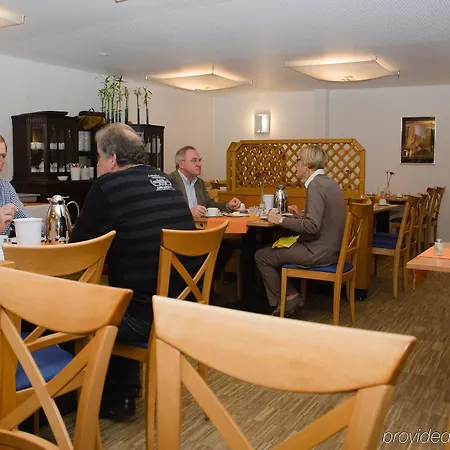 Apart Hotel Sehnde Apartahotel 3*
